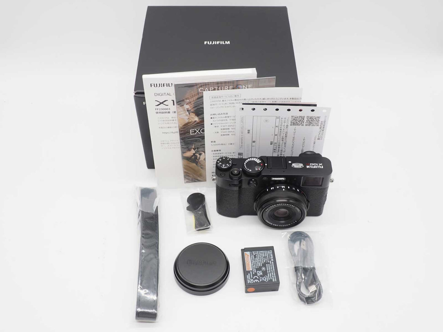 Fujifilm X-Series X100VI 40.2MP Compact Camera w/ Box [Un Used] #Z6363A