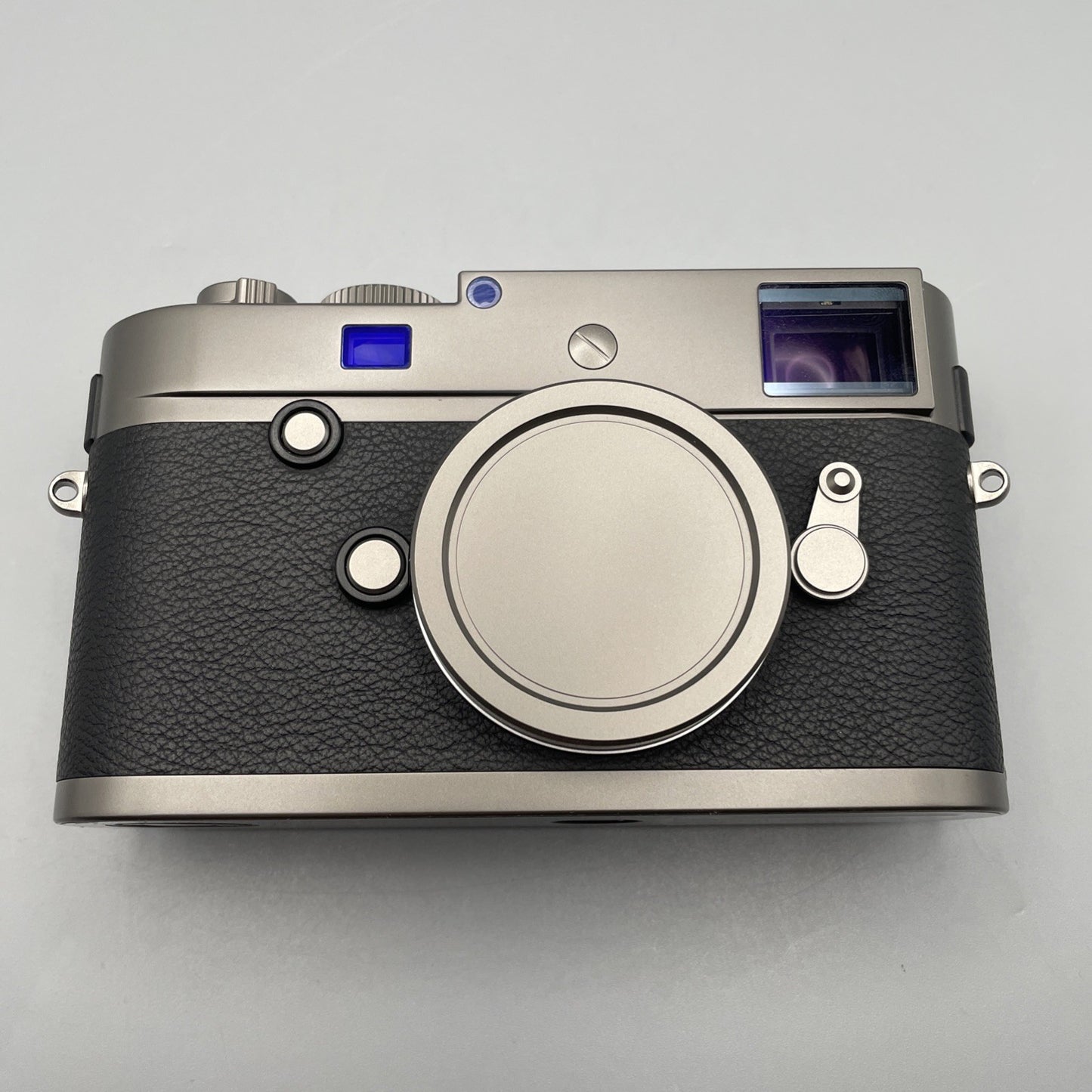 Leica M-P Titanium Set (Typ 240) 28mm F2 ASPH 50mm F2 APO - 10976 Mint Condition - RARE