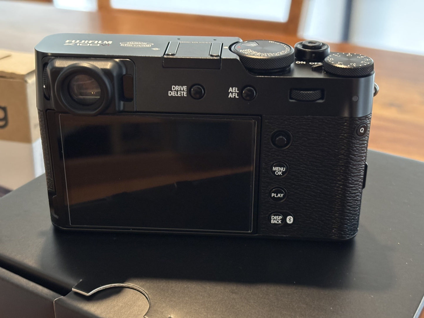 Fujifilm X100VI [Mint Condition] Black, Low Shutter Count with Extra Accessories