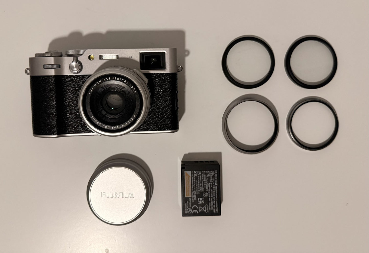 Fujifilm X100VI Silver Digital Camera (Bundled with Accessories) - Excellent