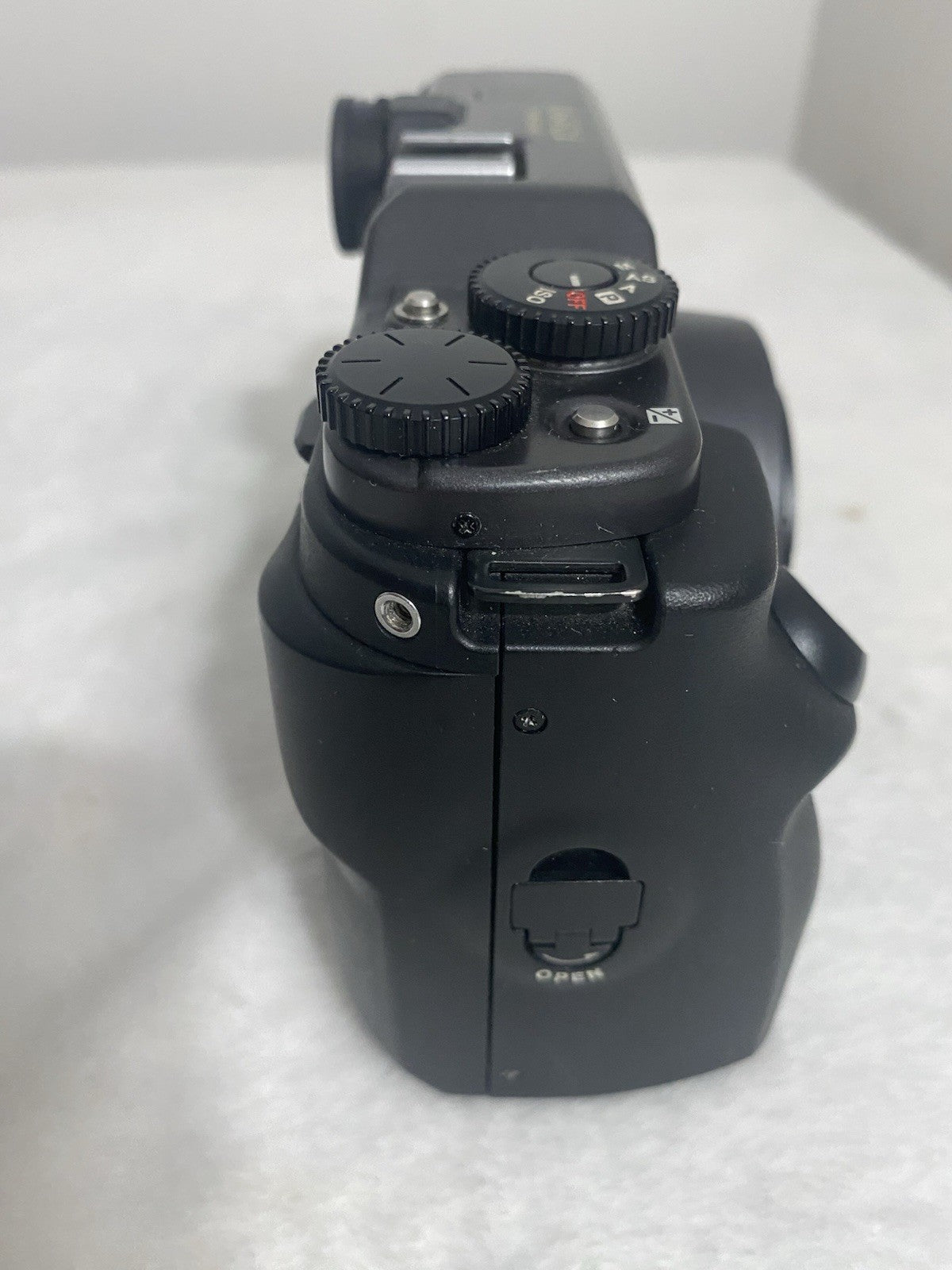 Fujifilm FUJI GA645Zi Black Medium Format Film Camera Good Condition