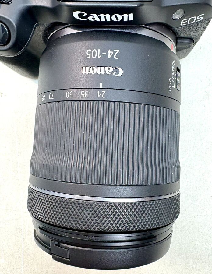 Canon EOS 80D with Canon Zoom Lens 18-55mm + 55-250mm + Accessories