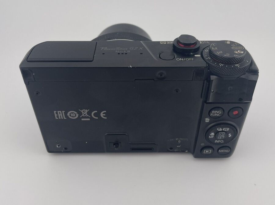 Canon PowerShot G7 X Mark II 20.1 MP Compact Digital Camera