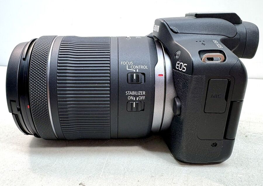 Canon EOS 80D with Canon Zoom Lens 18-55mm + 55-250mm + Accessories