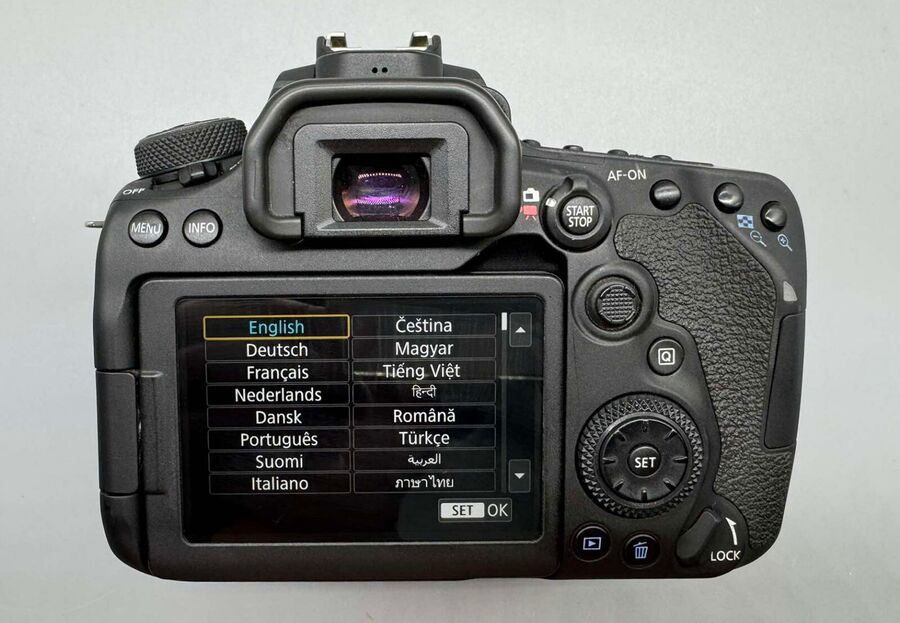 Canon EOS 90D 32.5 MP Digital SLR Dslr Camera Body - Shutter Count: 9,000