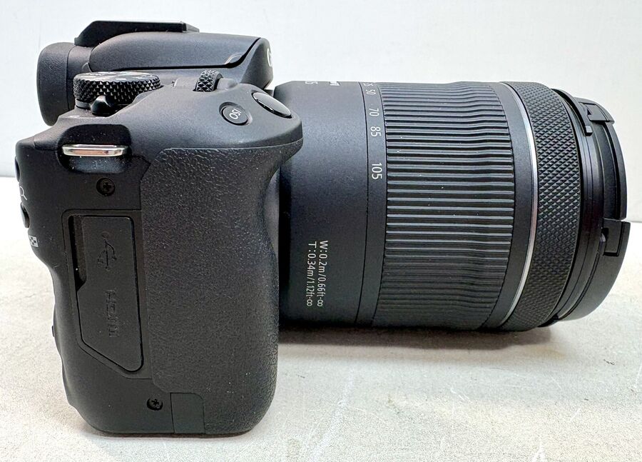 Canon EOS 80D with Canon Zoom Lens 18-55mm + 55-250mm + Accessories