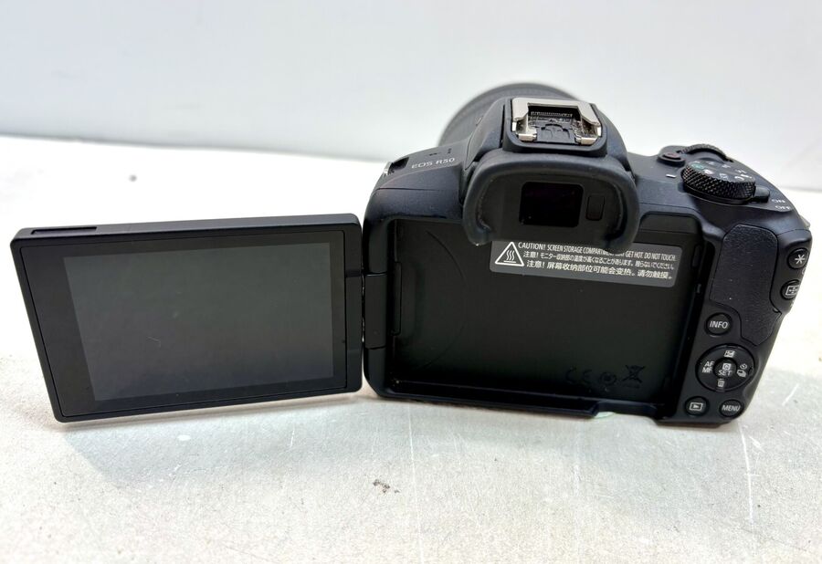Canon EOS 80D with Canon Zoom Lens 18-55mm + 55-250mm + Accessories